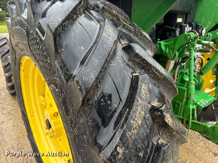 image for item DV4183 2010 John Deere 7130 MFWD tractor