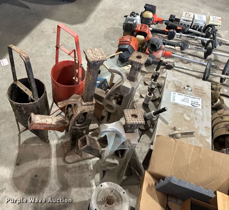 image for item DV4206 Tools