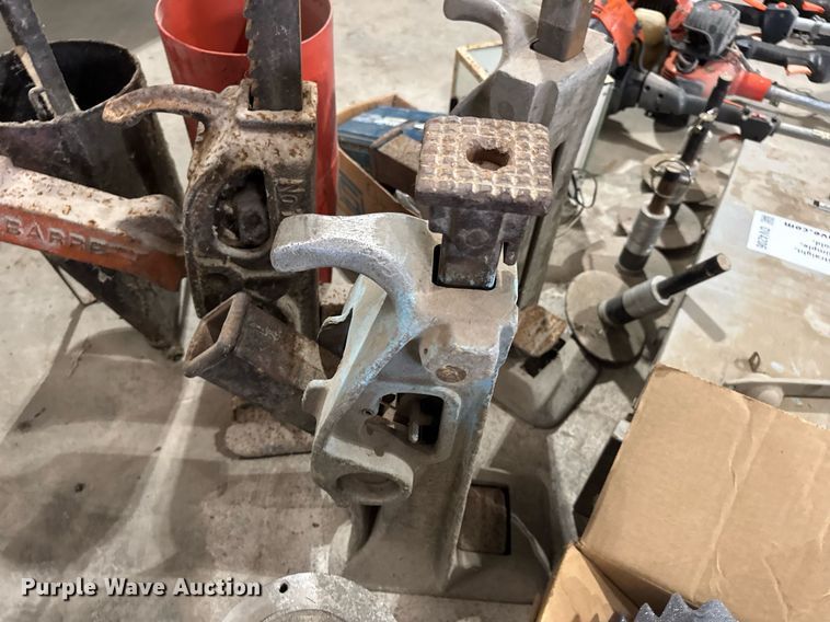 image for item DV4206 Tools