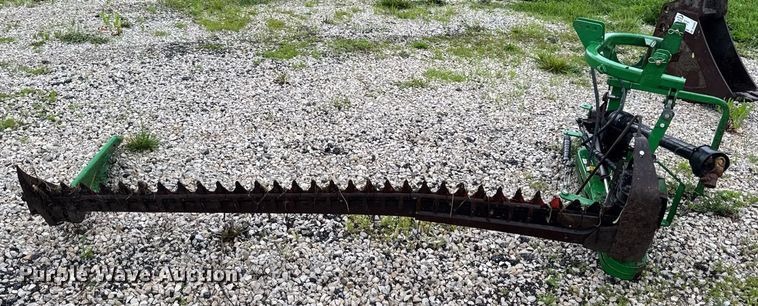 image for item DV4207 Frontier sickle bar cutter