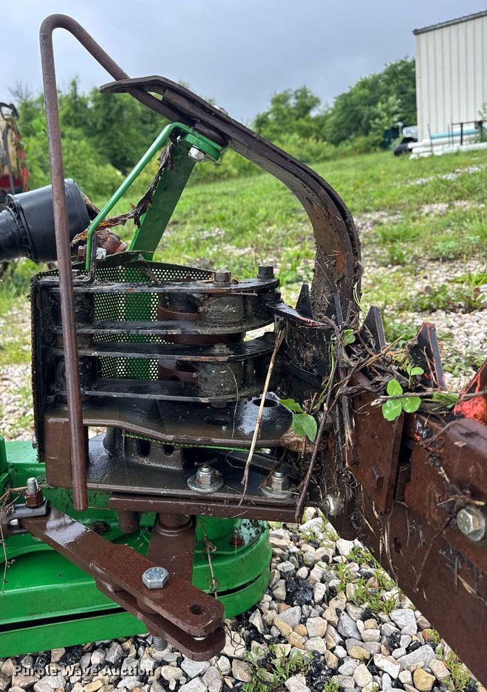 image for item DV4207 Frontier sickle bar cutter