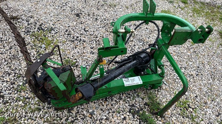 image for item DV4207 Frontier sickle bar cutter