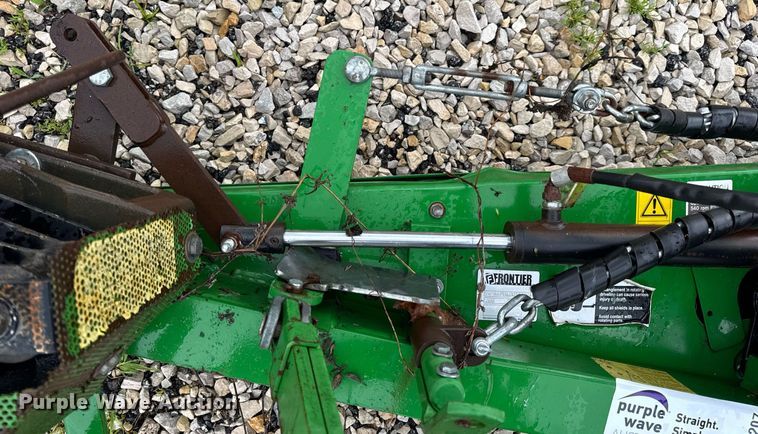 image for item DV4207 Frontier sickle bar cutter