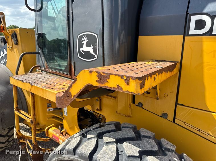 image for item DV4229 John Deere 444J wheel loader
