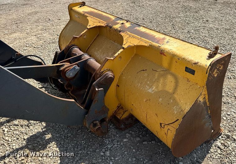 image for item DV4229 John Deere 444J wheel loader