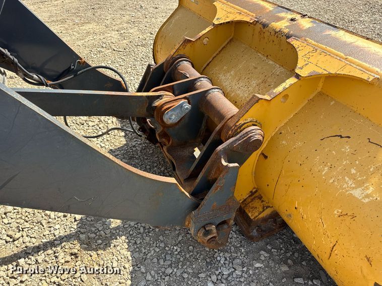 image for item DV4229 John Deere 444J wheel loader
