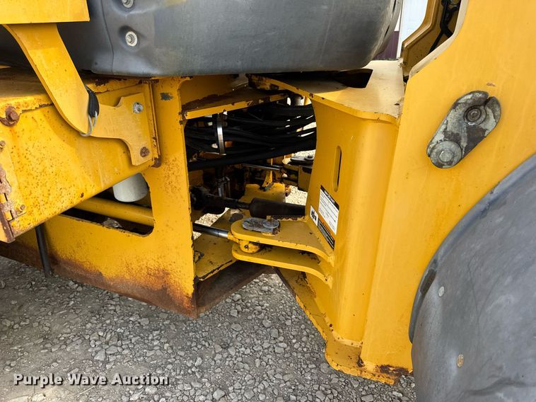 image for item DV4229 John Deere 444J wheel loader