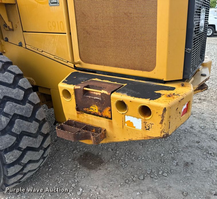 image for item DV4229 John Deere 444J wheel loader