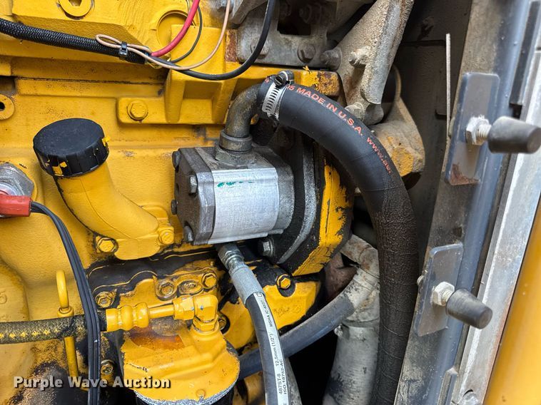 image for item DV4229 John Deere 444J wheel loader