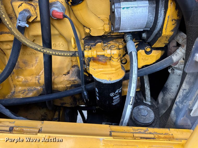 image for item DV4229 John Deere 444J wheel loader