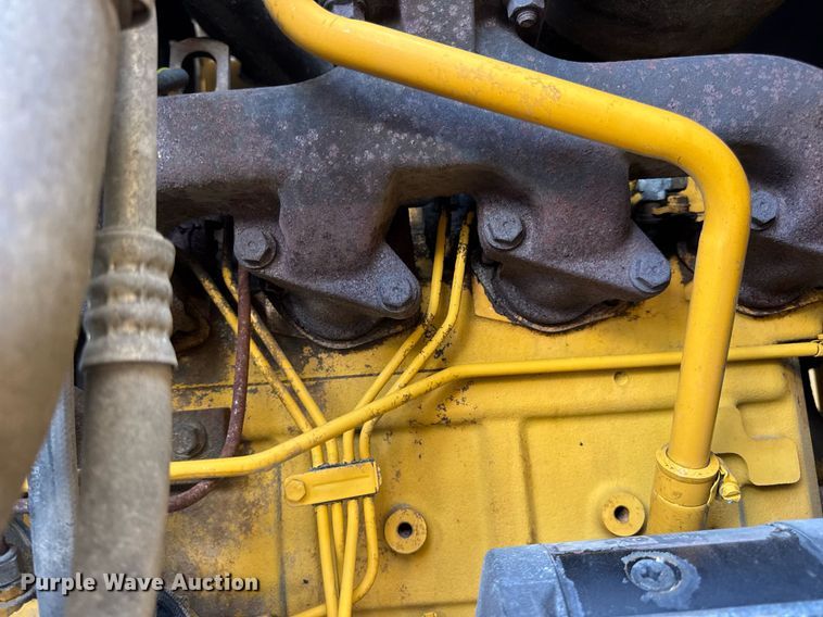 image for item DV4229 John Deere 444J wheel loader