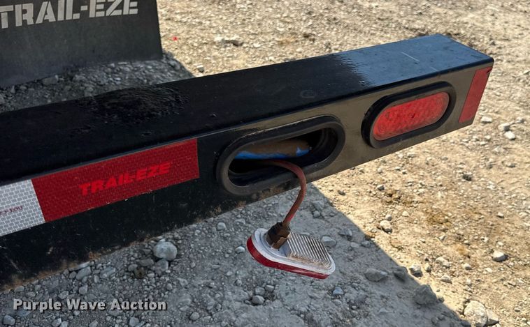 image for item DV4244 2015 Trail-Eze TE401 tilt deck equipment trailer