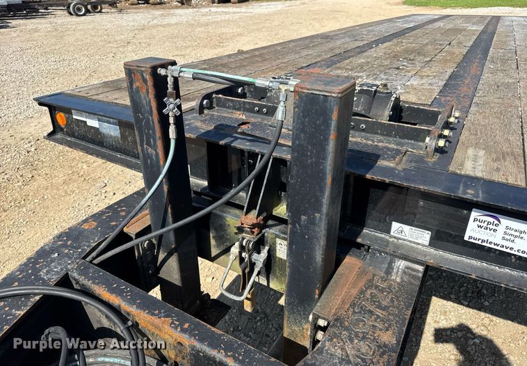 image for item DV4244 2015 Trail-Eze TE401 tilt deck equipment trailer