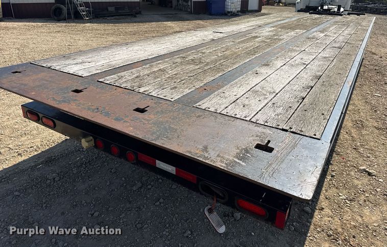 image for item DV4244 2015 Trail-Eze TE401 tilt deck equipment trailer