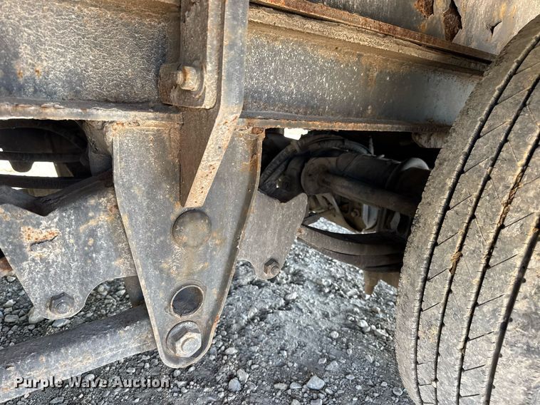 image for item DV4244 2015 Trail-Eze TE401 tilt deck equipment trailer