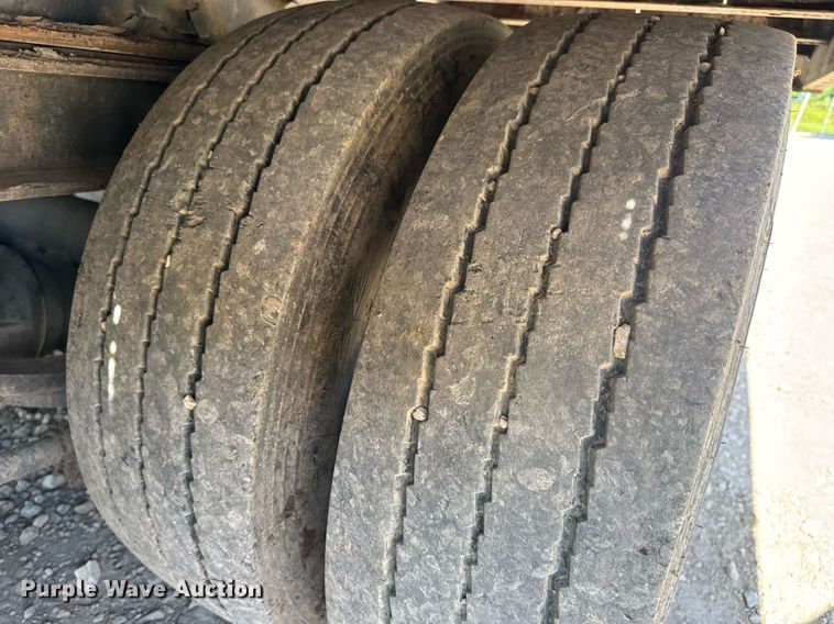 image for item DV4244 2015 Trail-Eze TE401 tilt deck equipment trailer