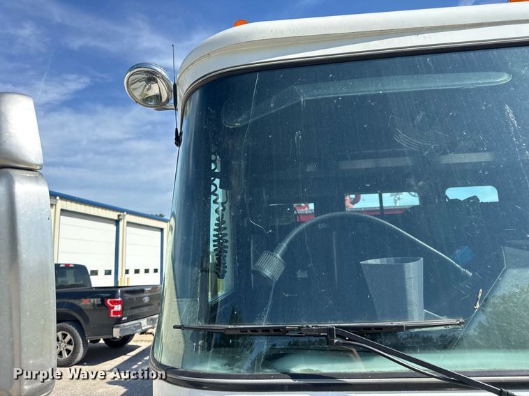 image for item DV4246 1992 Pierce pumper fire truck