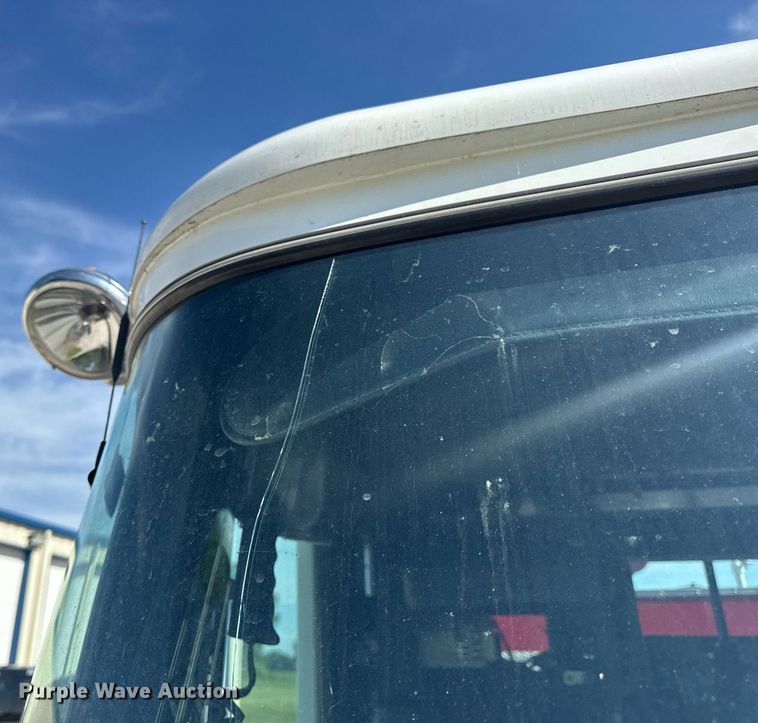 image for item DV4246 1992 Pierce pumper fire truck