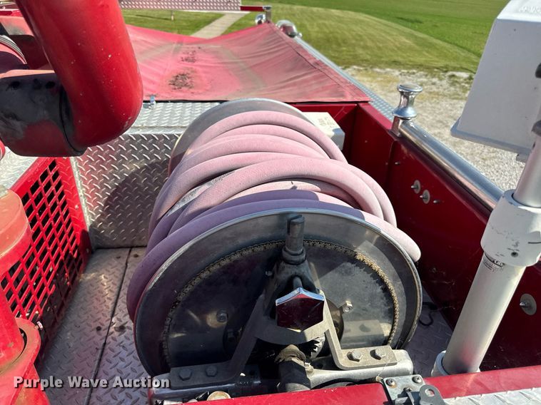 image for item DV4246 1992 Pierce pumper fire truck