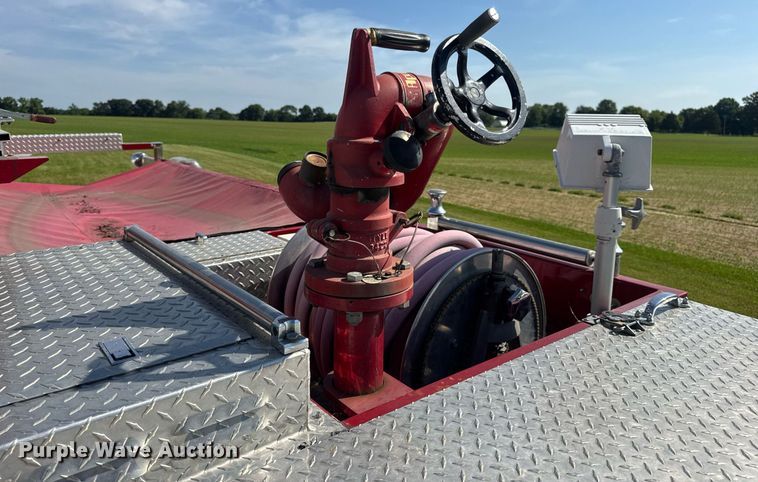 image for item DV4246 1992 Pierce pumper fire truck
