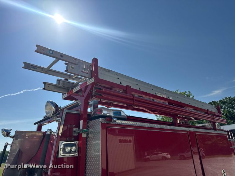 image for item DV4246 1992 Pierce pumper fire truck