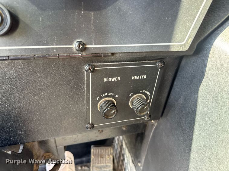 image for item DV4246 1992 Pierce pumper fire truck