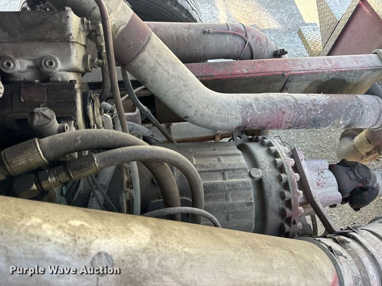 image for item DV4246 1992 Pierce pumper fire truck