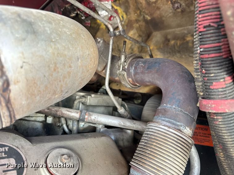 image for item DV4246 1992 Pierce pumper fire truck