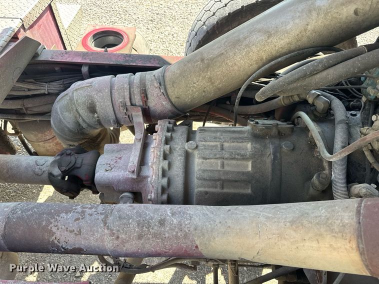 image for item DV4246 1992 Pierce pumper fire truck