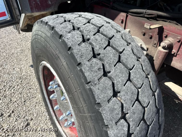 image for item DV4246 1992 Pierce pumper fire truck