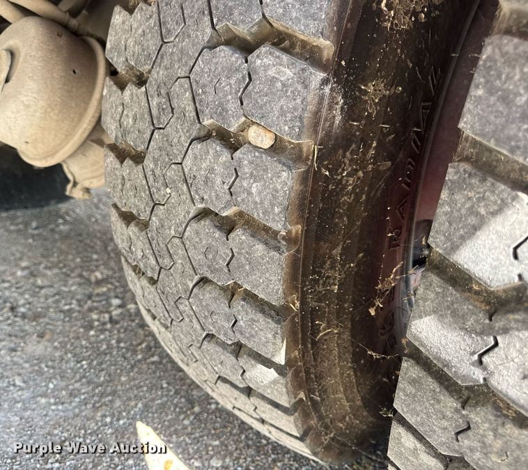 image for item DV4246 1992 Pierce pumper fire truck