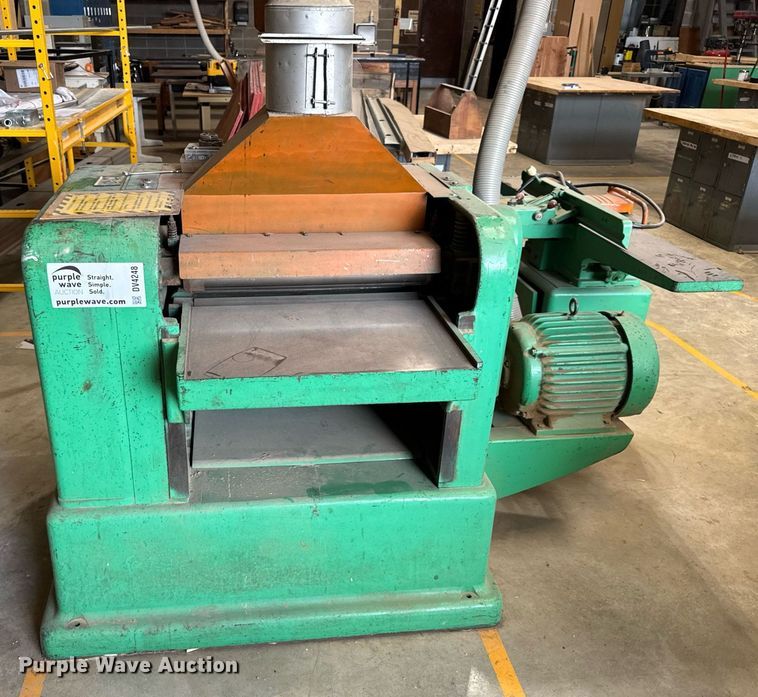 image for item DV4248 Powermatic 225 wood planer