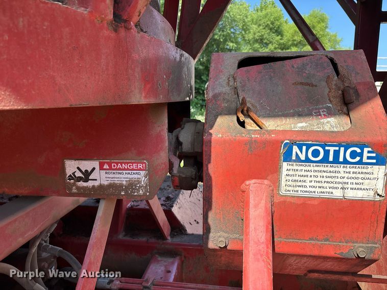 image for item DW7091 Morbark 1200XL tub grinder