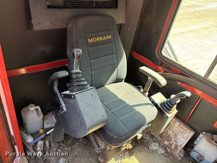 image for item DW7091 Morbark 1200XL tub grinder