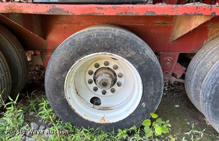 image for item DW7091 Morbark 1200XL tub grinder