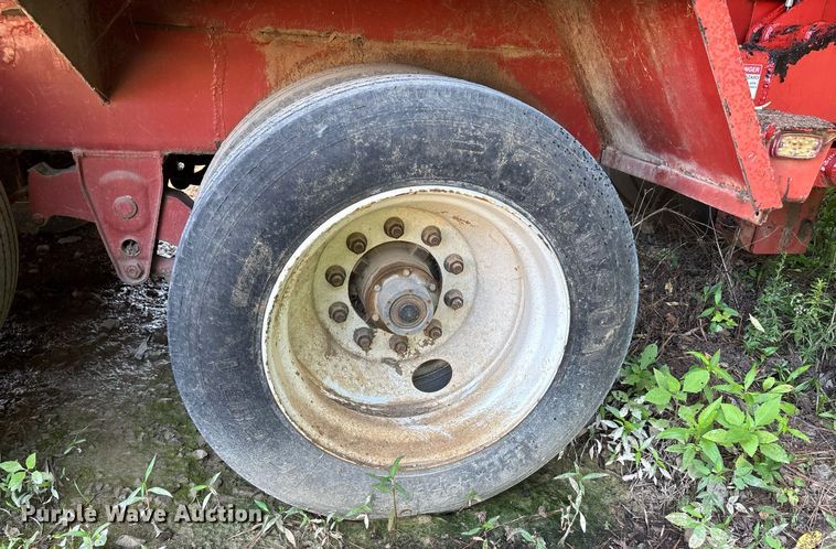 image for item DW7091 Morbark 1200XL tub grinder