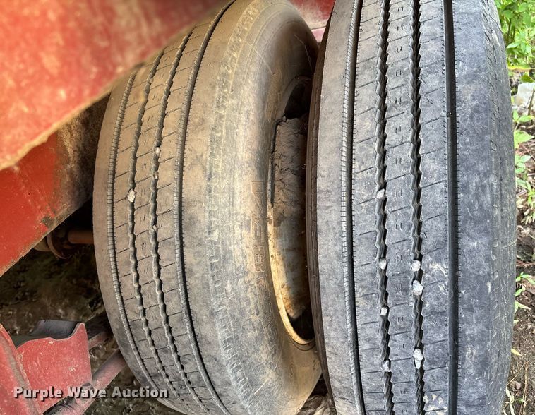 image for item DW7091 Morbark 1200XL tub grinder