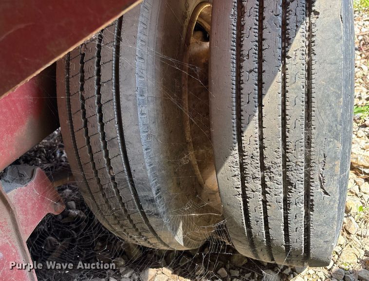 image for item DW7091 Morbark 1200XL tub grinder