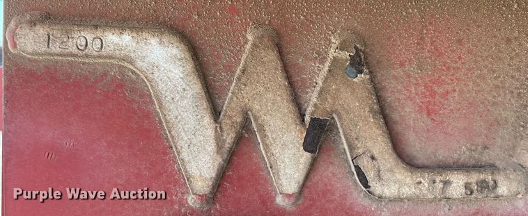 image for item DW7091 Morbark 1200XL tub grinder