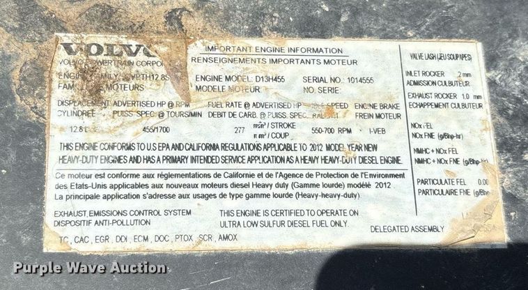 image for item DW7092 2013 Volvo VNM semi truck