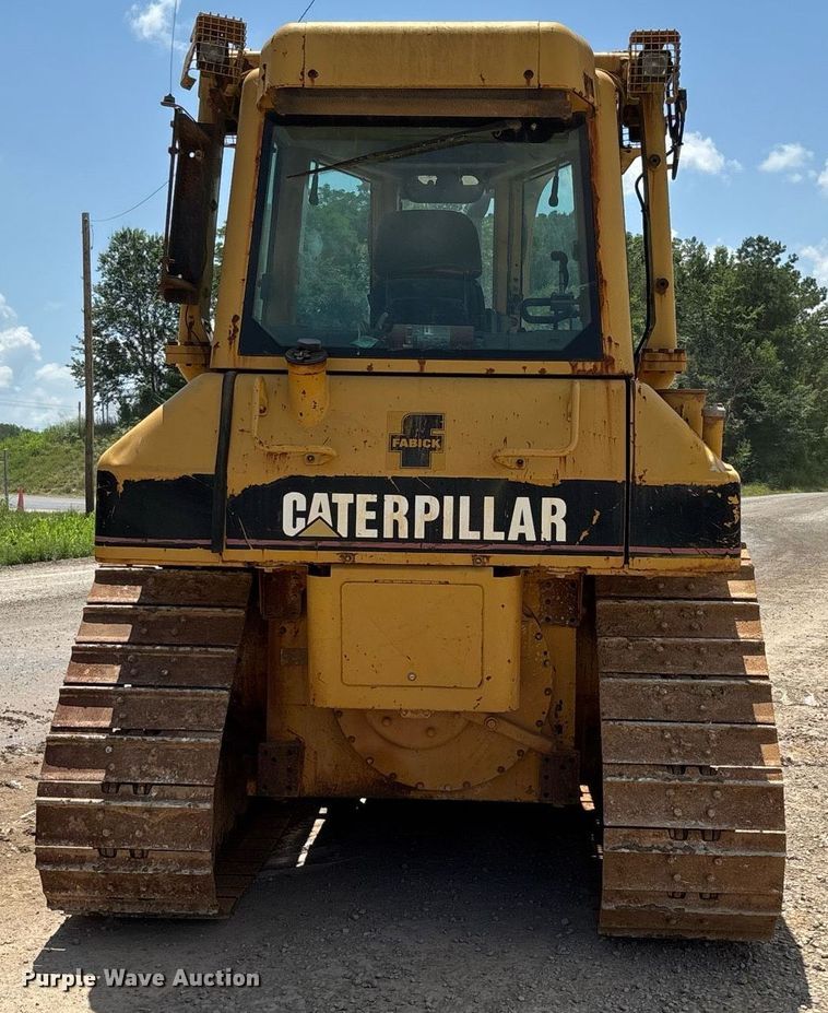 image for item DW7095 2006 Caterpillar D5N XL dozer