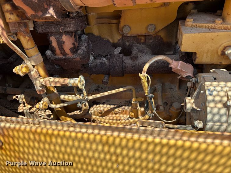 image for item DW7095 2006 Caterpillar D5N XL dozer
