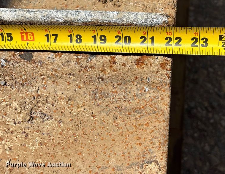 image for item DW7095 2006 Caterpillar D5N XL dozer