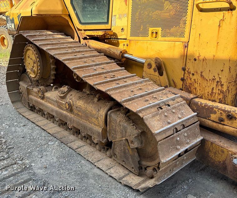 image for item DW7095 2006 Caterpillar D5N XL dozer