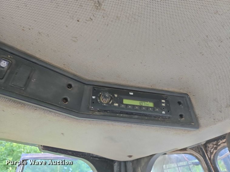 image for item DW7096 2001 Caterpillar 836G landfill compactor