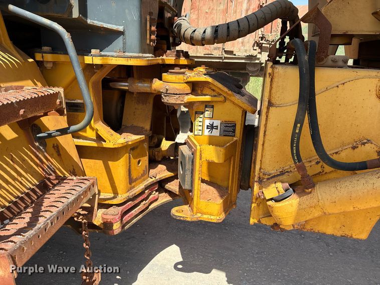 image for item DW7097 2006 John Deere 300D haul truck