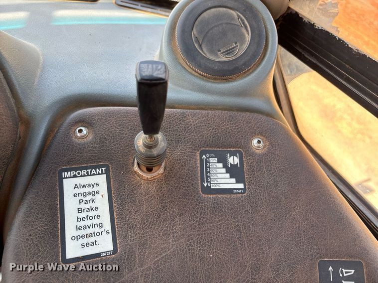 image for item DW7097 2006 John Deere 300D haul truck