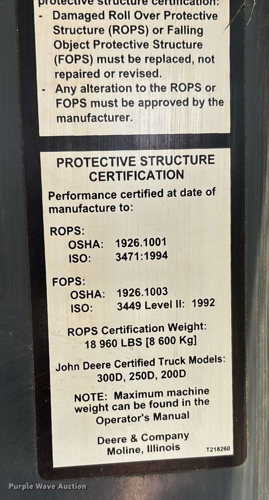 image for item DW7097 2006 John Deere 300D haul truck