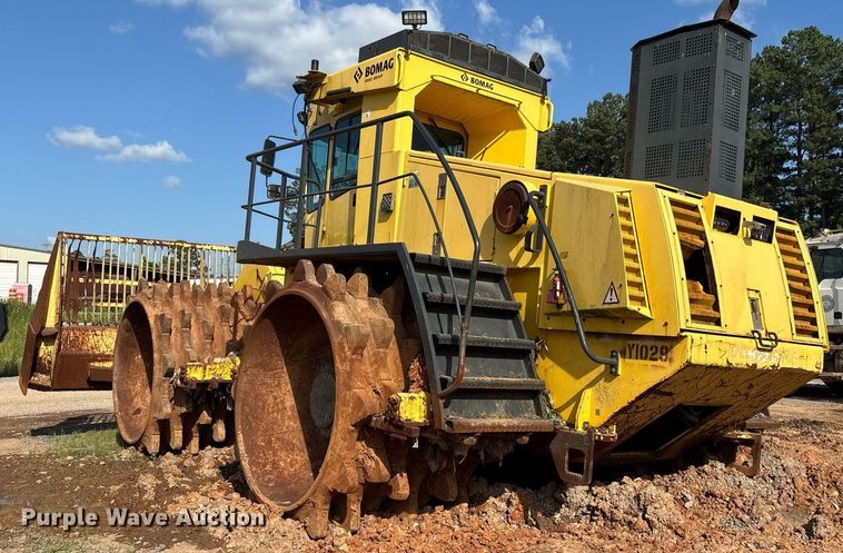 image for item DW7099 2012 Bomag BC1172RB3 landfill compactor