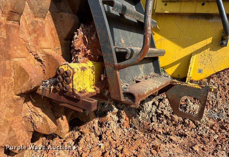 image for item DW7099 2012 Bomag BC1172RB3 landfill compactor